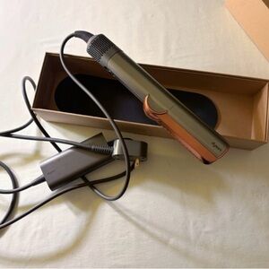 Dyson Airstrait Straightener